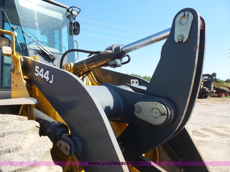 image for item K3646 2005 John Deere 544J wheel loader