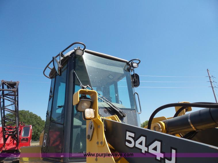 image for item K3646 2005 John Deere 544J wheel loader