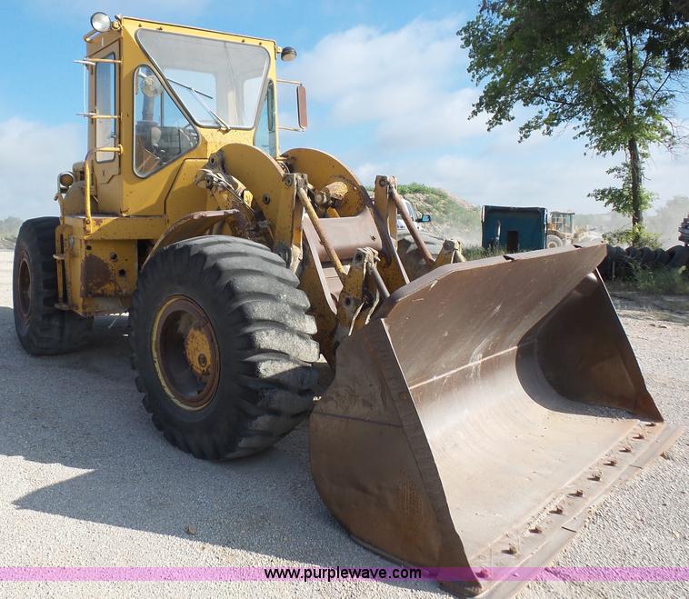 image for item K3648 1976 Caterpillar 950 wheel loader