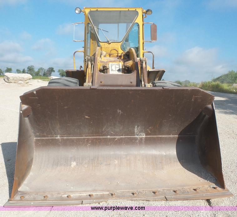 image for item K3648 1976 Caterpillar 950 wheel loader
