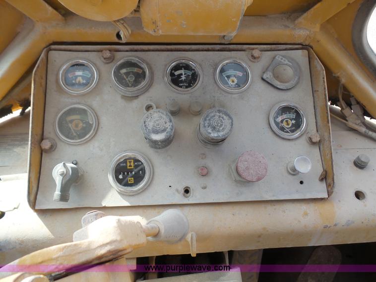 image for item K3648 1976 Caterpillar 950 wheel loader