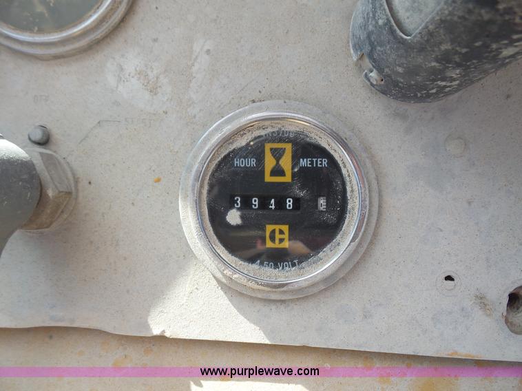 image for item K3648 1976 Caterpillar 950 wheel loader