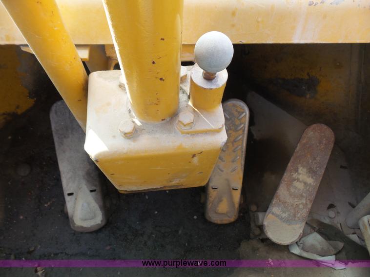 image for item K3648 1976 Caterpillar 950 wheel loader