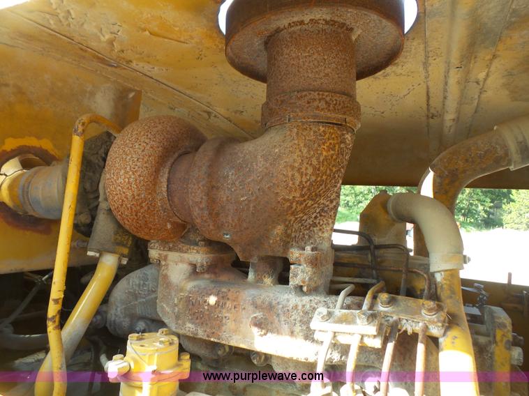 image for item K3648 1976 Caterpillar 950 wheel loader