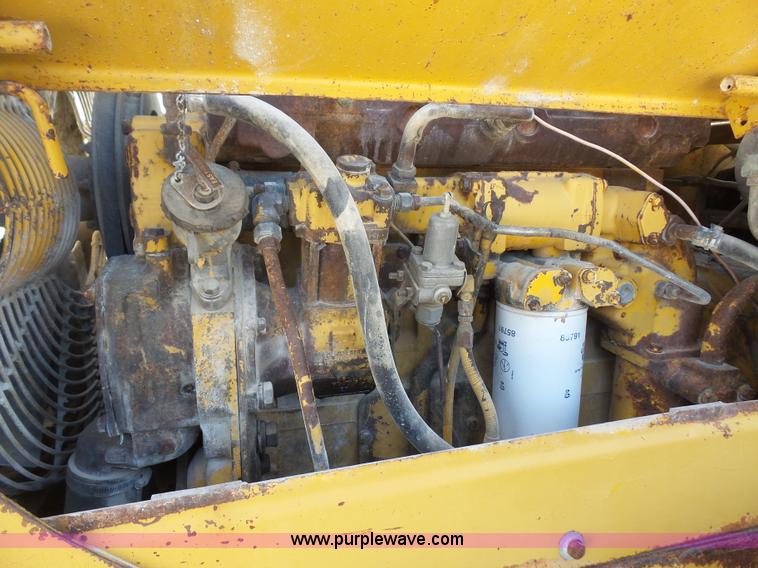 image for item K3648 1976 Caterpillar 950 wheel loader