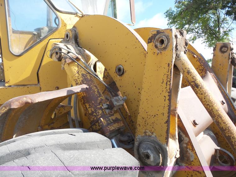 image for item K3648 1976 Caterpillar 950 wheel loader