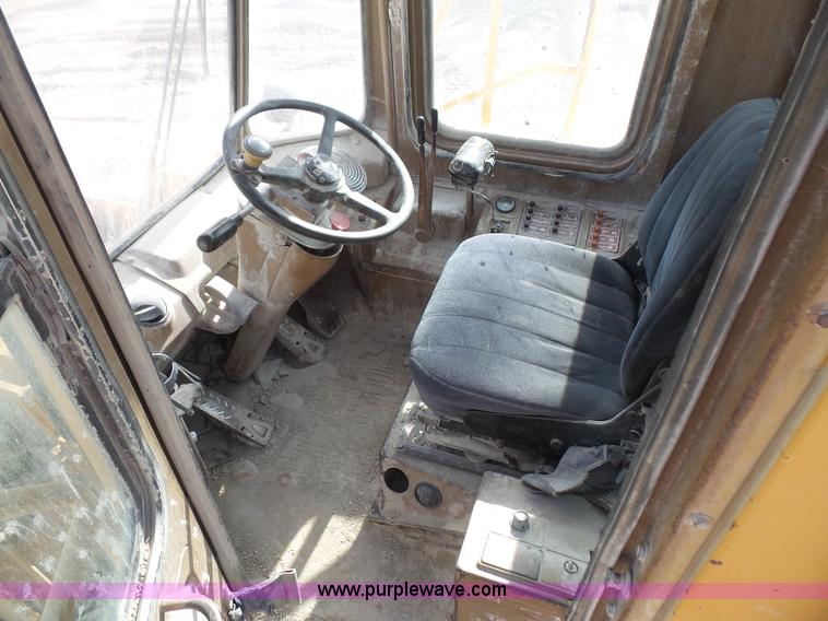 image for item K3738 1978 Caterpillar 980C wheel loader