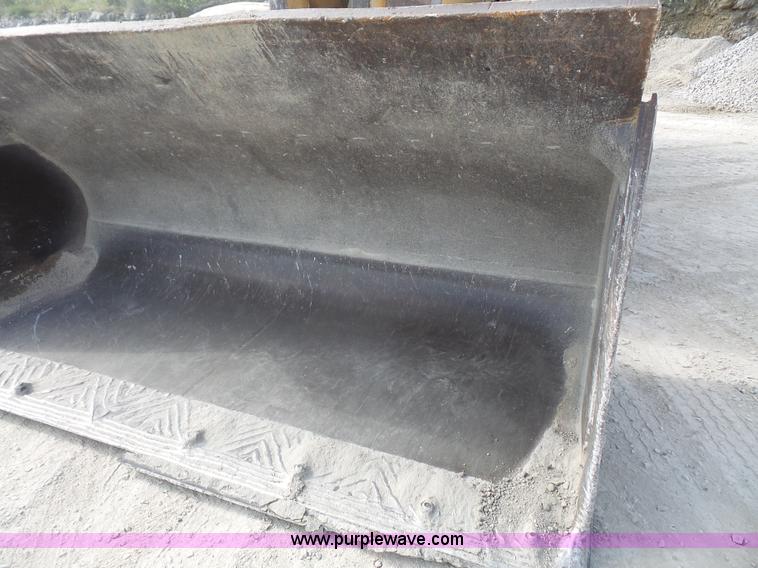 image for item K3738 1978 Caterpillar 980C wheel loader