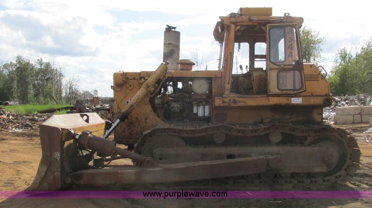 image for item K4128 Dresser TD25EIII dozer
