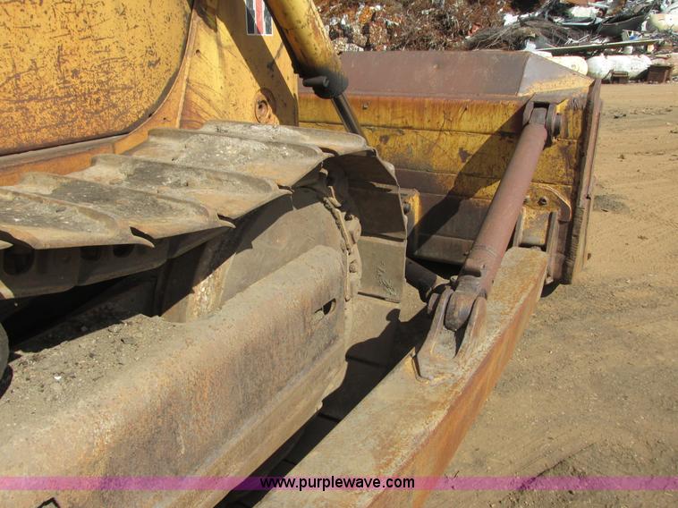 image for item K4128 Dresser TD25EIII dozer