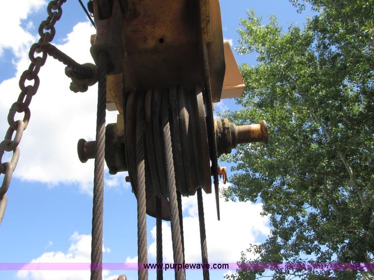 image for item K4150 Grove RT522 crane