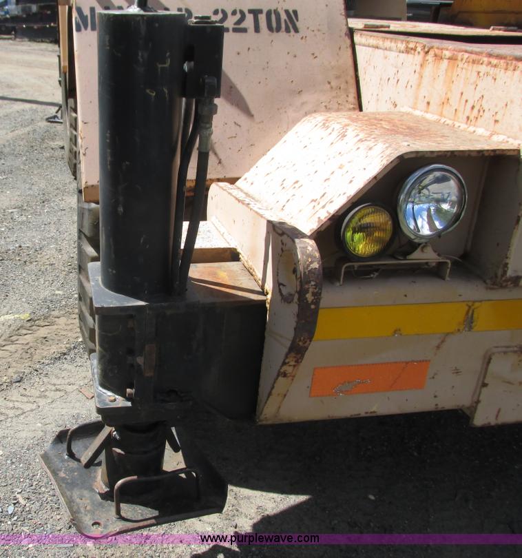 image for item K4150 Grove RT522 crane