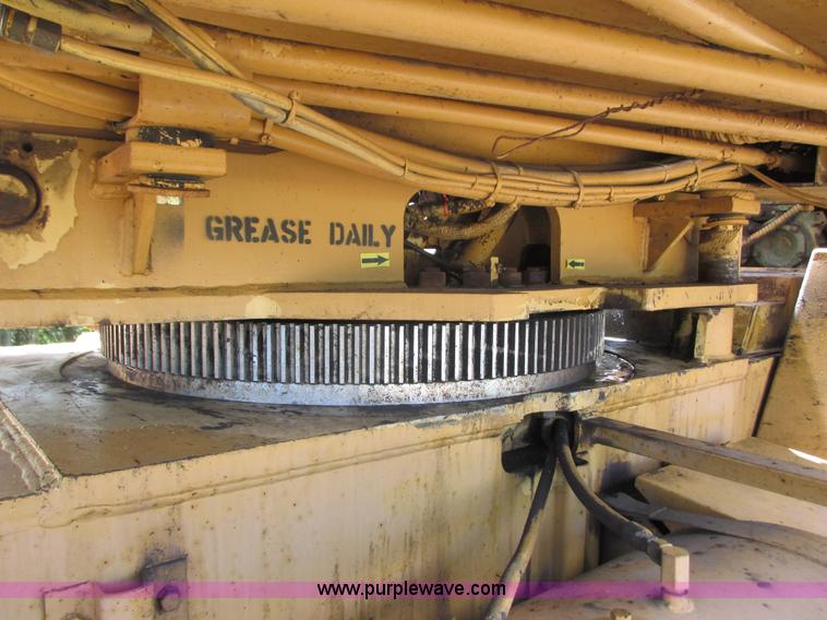 image for item K4150 Grove RT522 crane