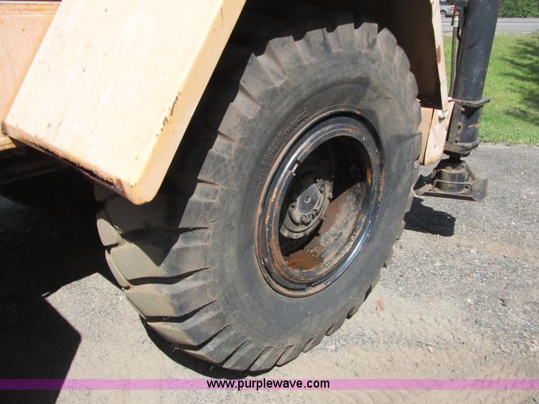 image for item K4150 Grove RT522 crane