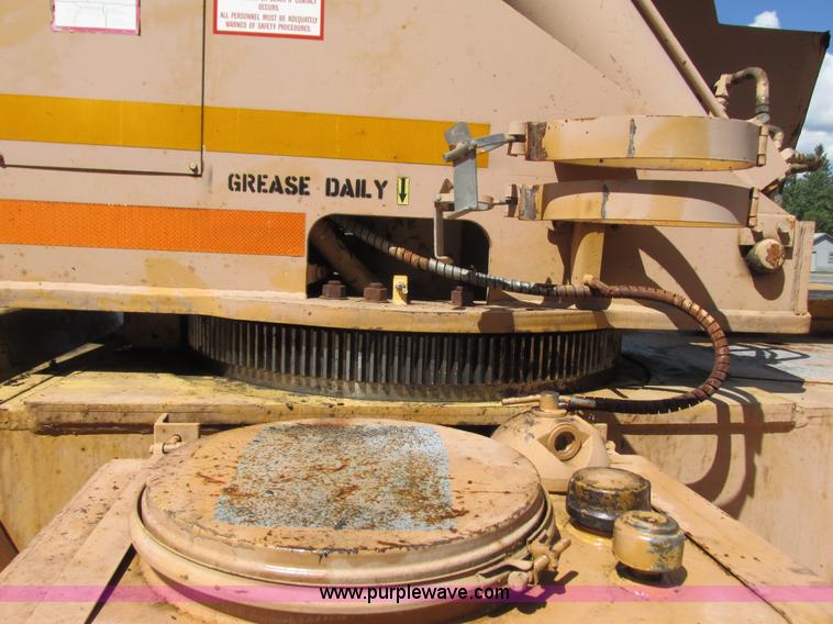 image for item K4150 Grove RT522 crane