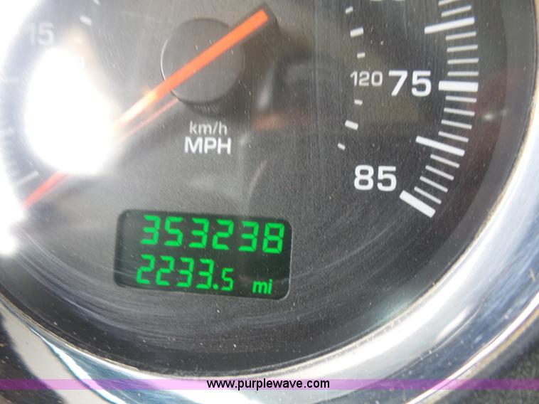 image for item K4743 2009 Kenworth T800 semi truck