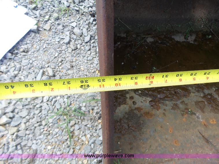 image for item K5733 New Holland backhoe bucket