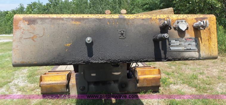 image for item K5736 1996 Talbert TDW755HRG1-T1 lowboy equipment trailer