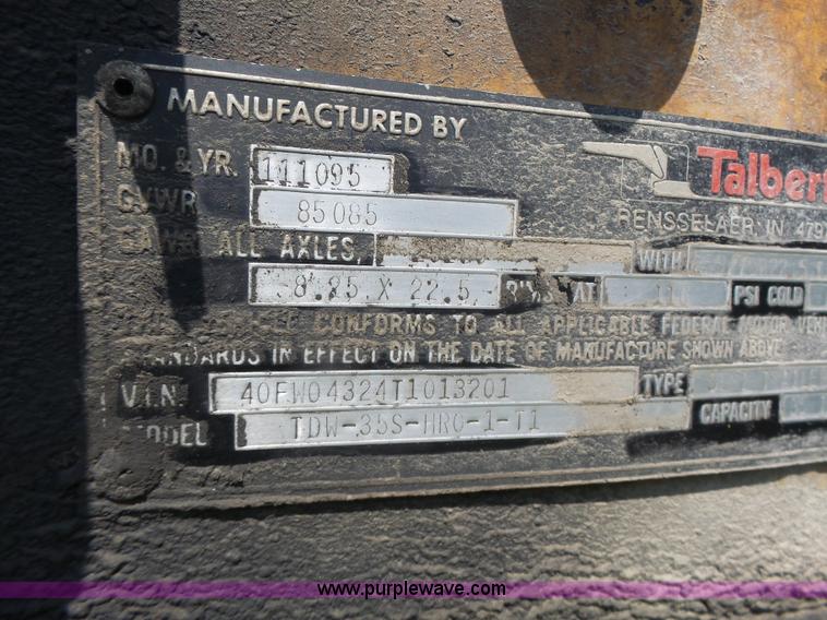 image for item K5736 1996 Talbert TDW755HRG1-T1 lowboy equipment trailer