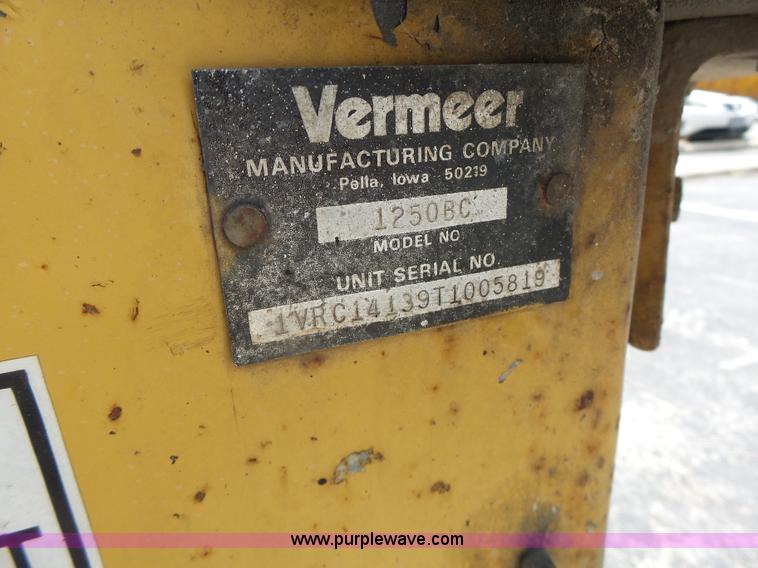image for item K5737 Vermeer 1250 wood chipper