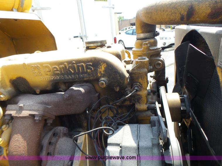 image for item K5737 Vermeer 1250 wood chipper