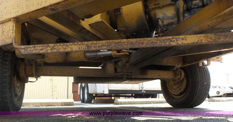 image for item K5737 Vermeer 1250 wood chipper