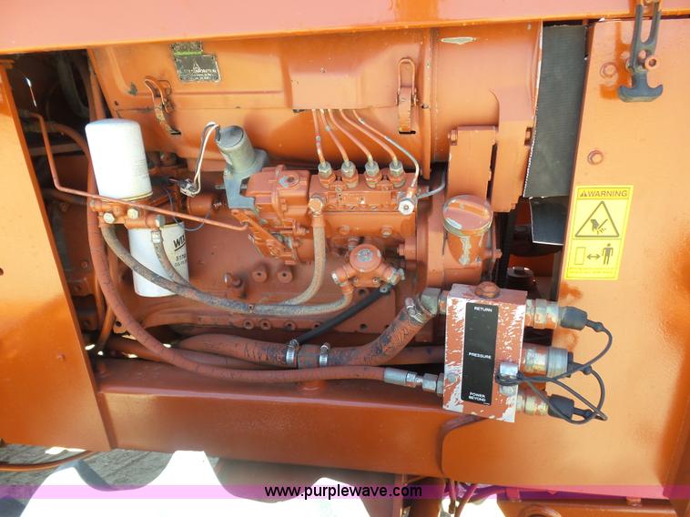 image for item K8437 1996 Ditch Witch 7610 trencher