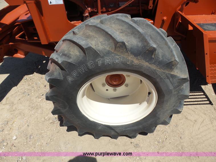 image for item K8437 1996 Ditch Witch 7610 trencher