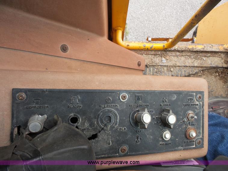 image for item L3506 1986 Case W20C wheel loader