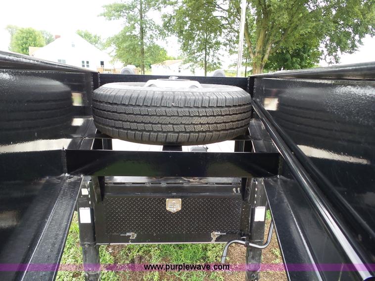 image for item L5521 2015 PJ FD402 equipment trailer