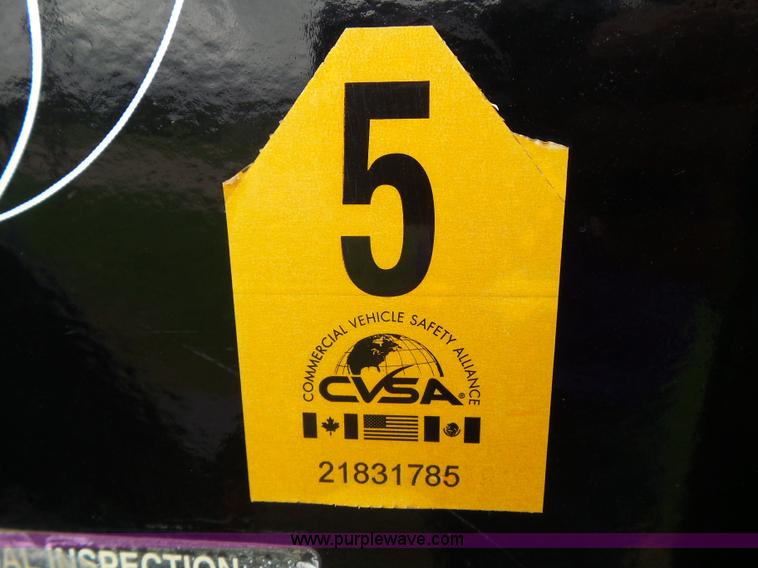 image for item L5521 2015 PJ FD402 equipment trailer