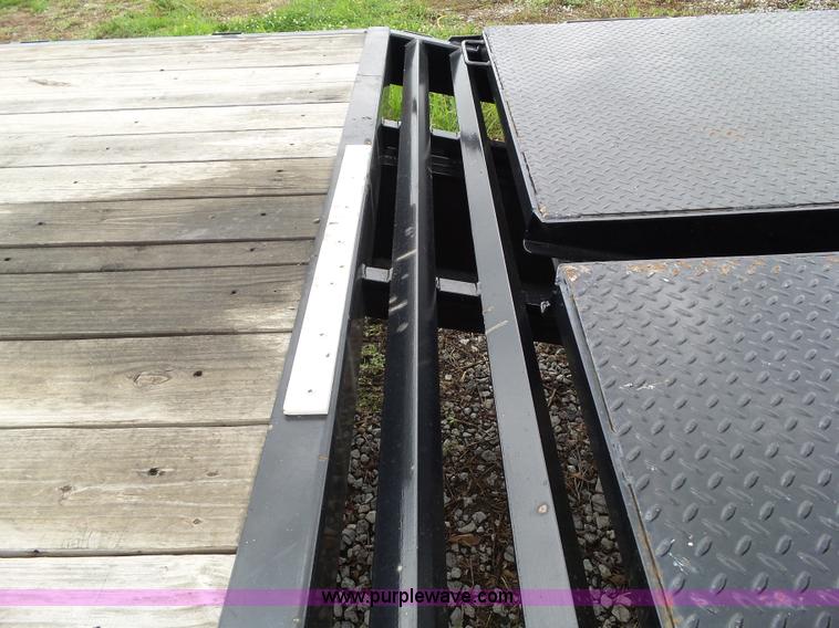 image for item L5521 2015 PJ FD402 equipment trailer