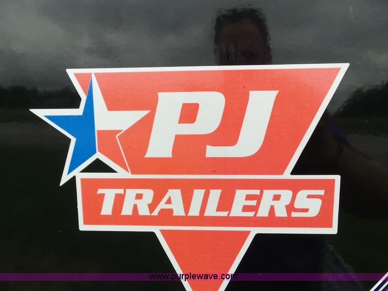 image for item L5521 2015 PJ FD402 equipment trailer