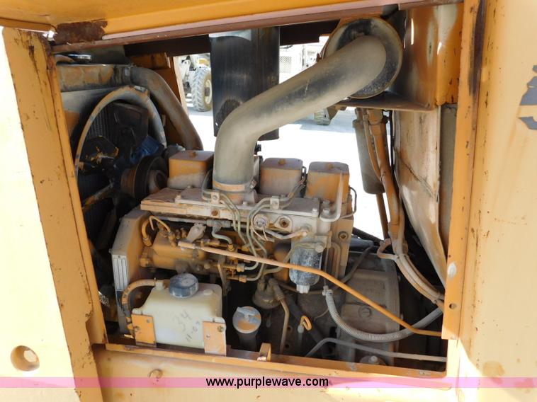 image for item L5896 1994 Case 586E forklift