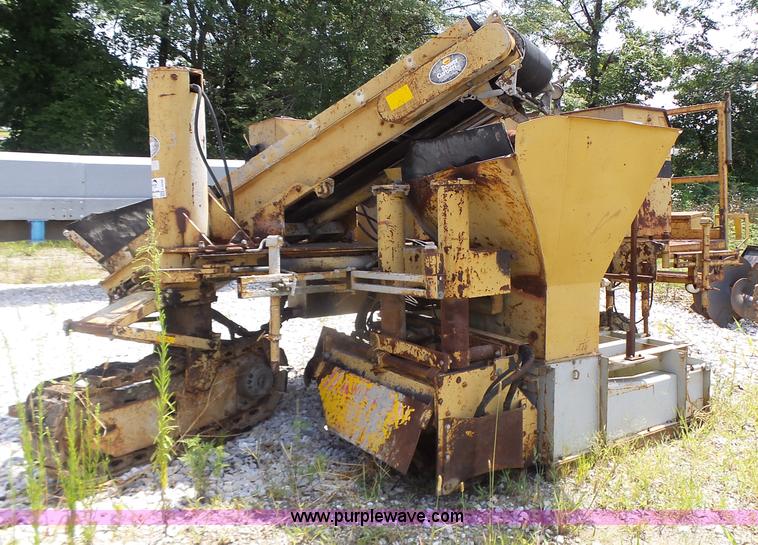 image for item L6248 1987 Power Curber 5700 curb machine
