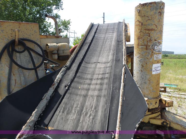 image for item L6248 1987 Power Curber 5700 curb machine