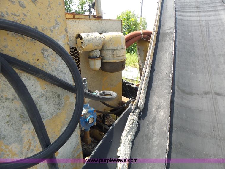 image for item L6248 1987 Power Curber 5700 curb machine