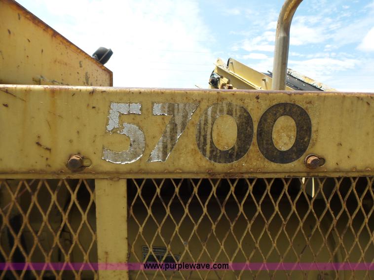 image for item L6248 1987 Power Curber 5700 curb machine