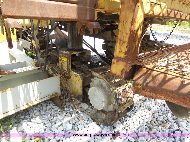 image for item L6248 1987 Power Curber 5700 curb machine