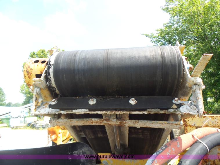 image for item L6248 1987 Power Curber 5700 curb machine