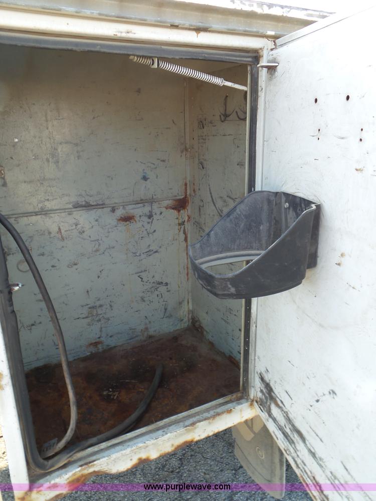 image for item L6885 2002 International 4700 bucket truck