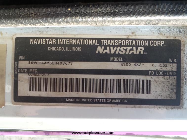 image for item L6885 2002 International 4700 bucket truck