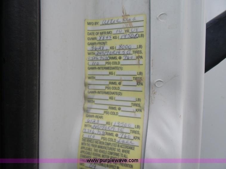 image for item L7092 2009 GMC C5500 bucket truck