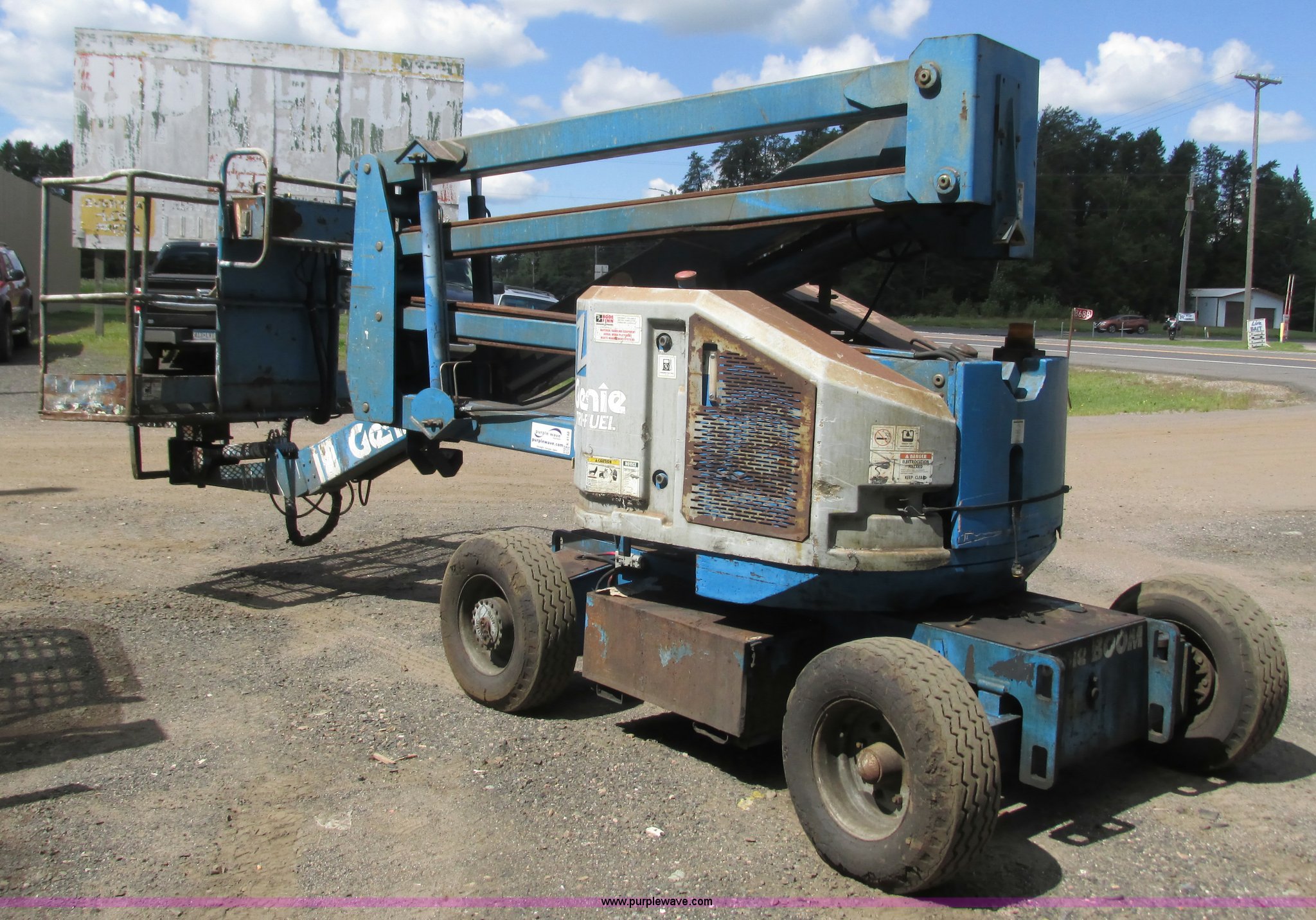1996 Genie Z45/22 boom lift in Iron, MN Item K4148 sold Purple Wave