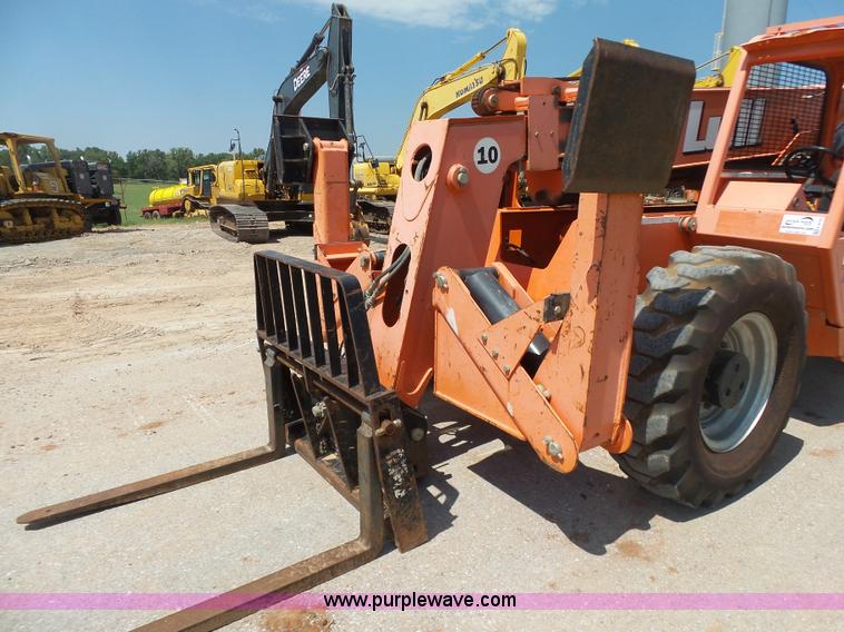 image for item K7000 2006 JLG Lull 1044C-54 Series II telehandler