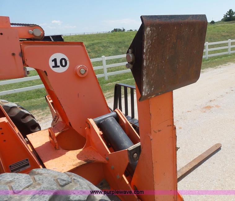 image for item K7000 2006 JLG Lull 1044C-54 Series II telehandler