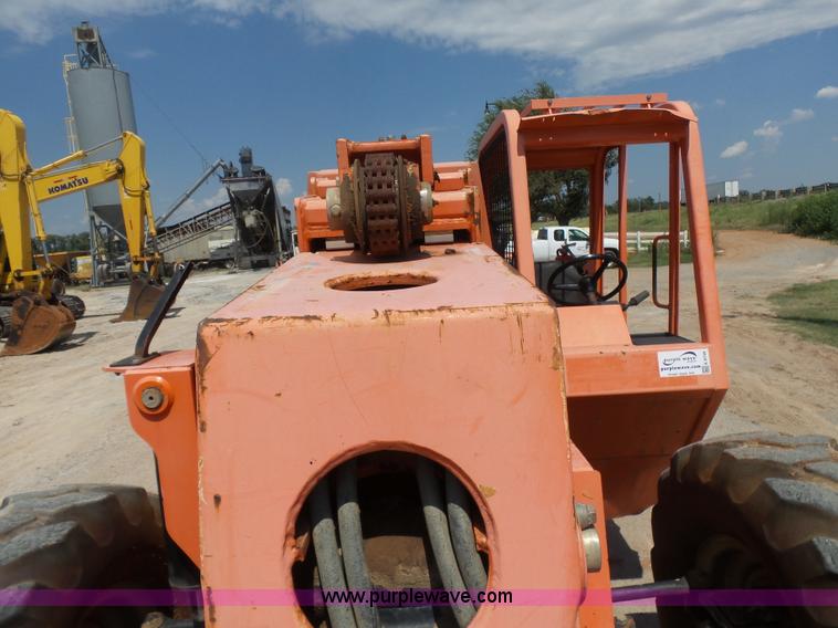 image for item K7000 2006 JLG Lull 1044C-54 Series II telehandler