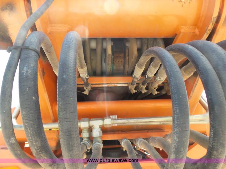 image for item K7000 2006 JLG Lull 1044C-54 Series II telehandler