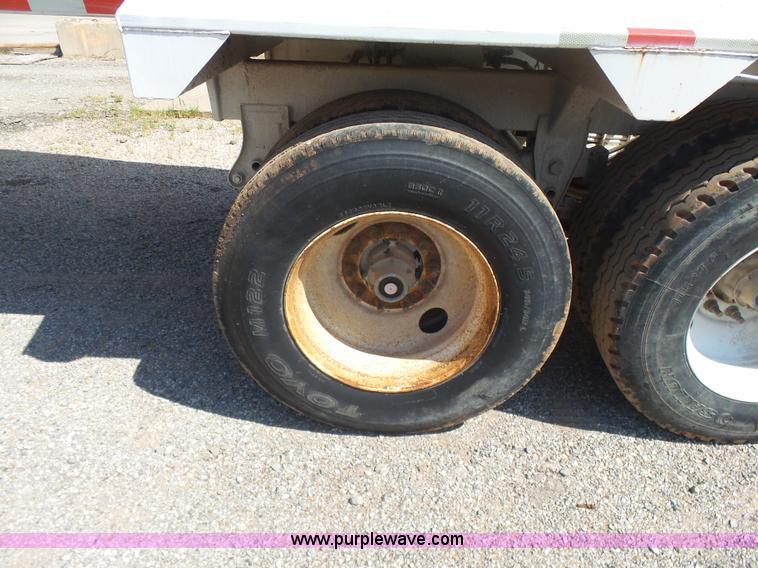 image for item K7008 2007 CPS bottom dump trailer