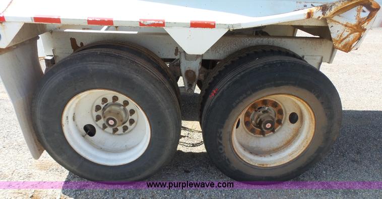 image for item K7008 2007 CPS bottom dump trailer